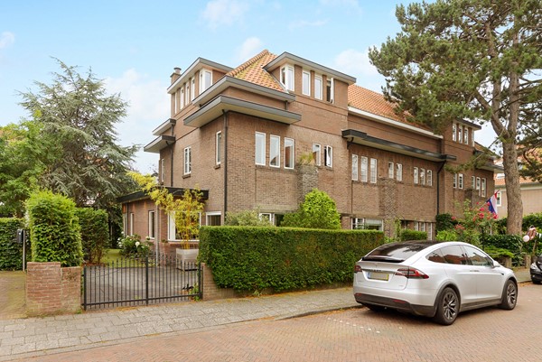 Medium property photo - Zwanenlaan, 2566 EM The Hague